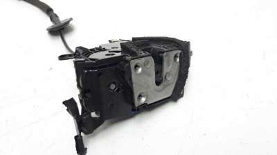 CERRADURA PUERTA DELANTERA DERECHA RENAULT CAPTUR  - M.1137394 / 805022764R