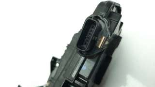 CERRADURA PUERTA DELANTERA DERECHA RENAULT CAPTUR  - M.1137394 / 805022764R