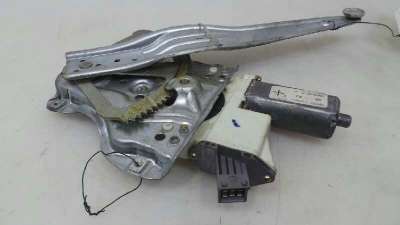 APOYABRAZOS CENTRAL RENAULT SCENIC IV  - M.1021123 / 969104234R