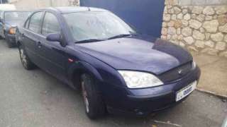 FORD MONDEO BERLINA Ambiente 2002 4p - 17164