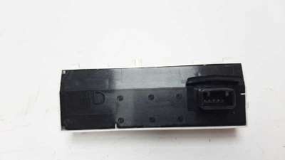 PANTALLA MULTIFUNCION TOYOTA COROLLA  - M.1146128 / 8395002520A