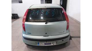 FIAT PUNTO BERLINA 1999-2002 1.2 60 CV 2001 5p - 21563