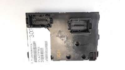 CAJA RELES / FUSIBLES JEEP COMPASS II  - M.1077068 / P68409791AE