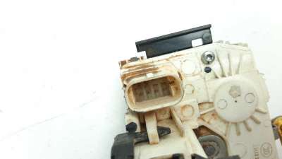CERRADURA PUERTA DELANTERA IZQUIERDA JEEP COMPASS II  - M.1077080 / P68211097AD