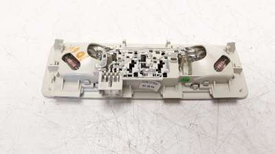 LUZ INTERIOR VOLKSWAGEN PASSAT VARIANT  - M.1106080 / 5G0947291J