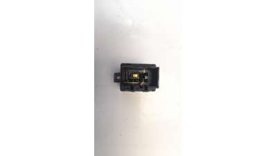 INTERRUPTOR VOLKSWAGEN POLO  - M.1181757 / 6Q0959621