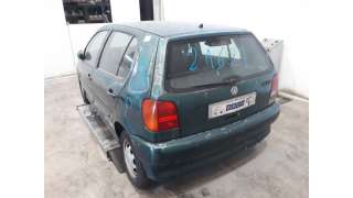 VOLKSWAGEN POLO BERLINA 1994-1999 1.0 52 CV 1998 5p - 21627