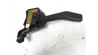 MANDO INTERMITENTES VOLKSWAGEN GOLF V BERLINA  - M.441846 / 1K0953513