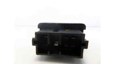 MANDO ELEVALUNAS TRASERO DERECHO PEUGEOT 406 BERLINA  - M.464073 / PA66GF30