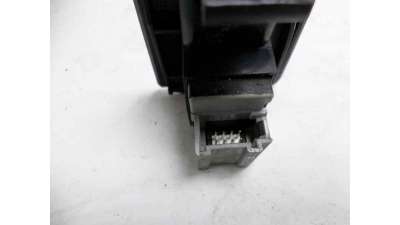 MANDO ELEVALUNAS TRASERO DERECHO AUDI A6 BERLINA  - M.502443 / MANDO ELEVALUNAS TRASERO DERECHO