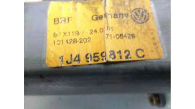 MOTOR ELEVALUNAS TRASERO DERECHO VOLKSWAGEN GOLF IV BERLINA  - M.518548 / 1J4959812C