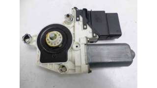 MOTOR ELEVALUNAS TRASERO DERECHO VOLKSWAGEN GOLF IV BERLINA  - M.518548 / 1J4959812C