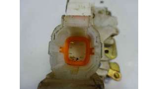 CERRADURA PUERTA TRASERA IZQUIERDA NISSAN PICK-UP  - M.526436 / 805525P003