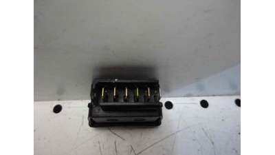 MANDO ELEVALUNAS DELANTERO IZQUIERDO RENAULT 19 HATCHBACK  - M.536103 / MANDO ELEVALUNAS DELANTERO IZQUIERDO