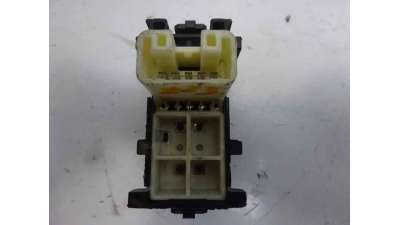 MANDO ELEVALUNAS DELANTERO DERECHO TOYOTA AURIS  - M.539110 / MANDO ELEVALUNAS DELANTERO DERECHO