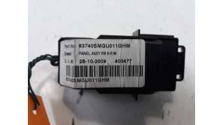 MANDO ELEVALUNAS TRASERO DERECHO HONDA CIVIC BERLINA 5  - M.559220 / 83740SMGU011GHM
