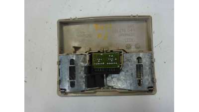 LUZ INTERIOR AUDI A6 BERLINA  - M.561331 / 4B0947105