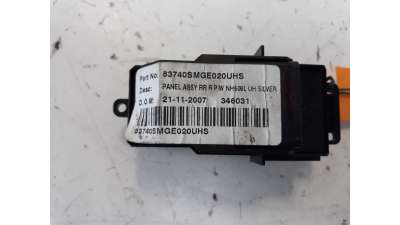MANDO ELEVALUNAS TRASERO DERECHO HONDA CIVIC BERLINA 5  - M.605305 / 83740SMGE020