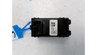MANDO ELEVALUNAS TRASERO DERECHO KIA CEED  - M.606665 / 93580A2000