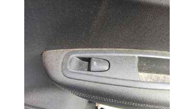MANDO ELEVALUNAS TRASERO DERECHO RENAULT KADJAR  - M.626114 / MANDO ELEVALUNAS TRASERO DERECHO