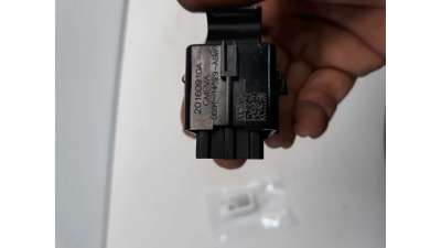 MANDO ELEVALUNAS DELANTERO DERECHO FORD S-MAX  - M.647349 / DG9T14529ABW