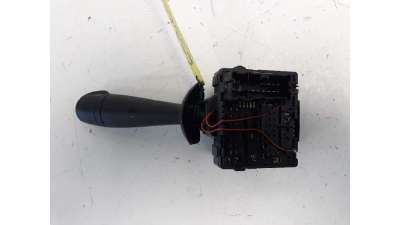 MANDO LIMPIA DACIA SANDERO  - M.653693 / 681727472R