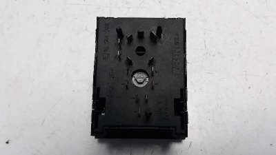 MANDO LUCES OPEL VECTRA B BERLINA  - M.658944 / 90504968
