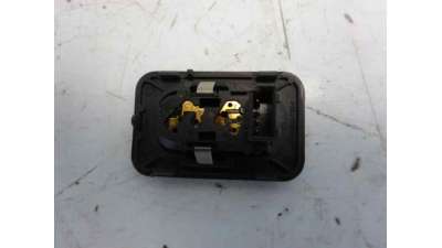 MANDO ELEVALUNAS DELANTERO DERECHO OPEL CORSA C  - M.659590 / MANDO ELEVALUNAS DELANTERO DERECHO