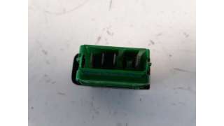MANDO ELEVALUNAS DELANTERO DERECHO CITROEN C1  - M.672836 / 1608401880