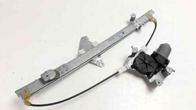 ELEVALUNAS TRASERO IZQUIERDO NISSAN NAVARA PICK-UP  - M.710979 / 827013X30A