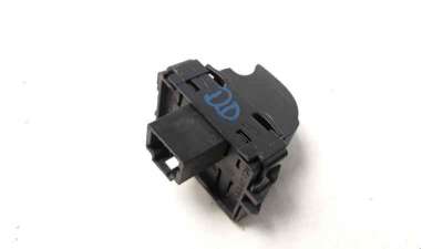 MANDO ELEVALUNAS DELANTERO DERECHO RENAULT MEGANE IV GRANDTOUR  - M.713935 / 254214896R