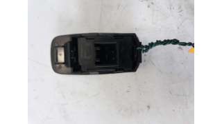 MANDO ELEVALUNAS TRASERO DERECHO TOYOTA COROLLA  - M.714124 / 54035117