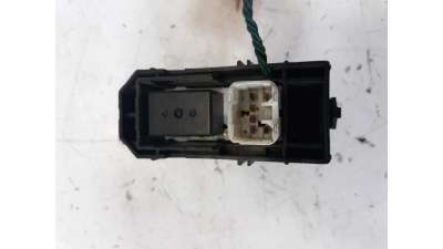 MANDO ELEVALUNAS TRASERO IZQUIERDO TOYOTA LEXUS IS 200  - M.714164 / MANDO ELEVALUNAS TRASERO IZQUIERDO