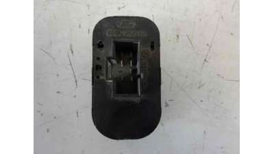 MANDO ELEVALUNAS DELANTERO IZQUIERDO FORD MONDEO BERLINA/FAMILIAR  - M.715952 / 93BG14529BA