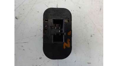 MANDO ELEVALUNAS DELANTERO IZQUIERDO FORD MONDEO BERLINA/FAMILIAR  - M.715956 / 93BG14529BA