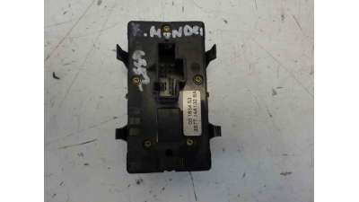 MANDO ELEVALUNAS DELANTERO IZQUIERDO FORD MONDEO BERLINA  - M.715966 / 3S7T14A132BA