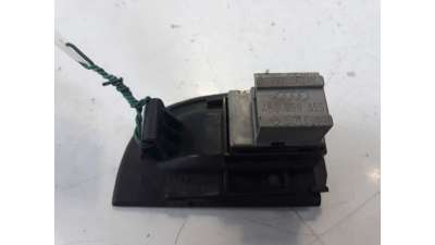 MANDO ELEVALUNAS DELANTERO DERECHO AUDI A6 BERLINA  - M.716004 / 4B0959855
