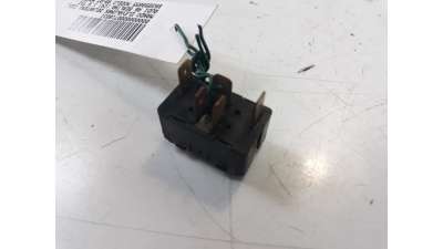 MANDO ELEVALUNAS DELANTERO IZQUIERDO AUDI A6 BERLINA  - M.716031 / 893959855