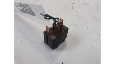 MANDO ELEVALUNAS DELANTERO IZQUIERDO AUDI A6 BERLINA  - M.716032 / 893959855