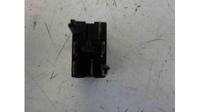 MANDO ELEVALUNAS DELANTERO DERECHO SEAT TOLEDO  - M.716037 / MANDO ELEVALUNAS DELANTERO DERECHO
