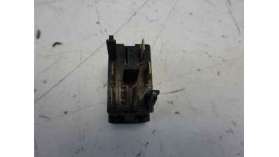 MANDO ELEVALUNAS TRASERO DERECHO SEAT TOLEDO  - M.716070 / 1L0959855