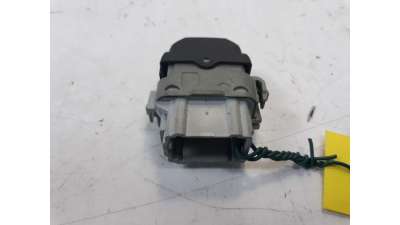 MANDO ELEVALUNAS DELANTERO DERECHO RENAULT MEGANE II BERLINA 3P  - M.716075 / 315013A