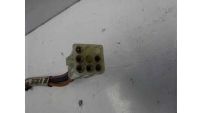 MANDO ELEVALUNAS DELANTERO DERECHO OPEL ASTRA F BERLINA  - M.716105 / MANDO ELEVALUNAS DELANTERO DERECHO