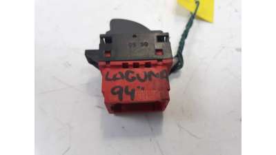 MANDO ELEVALUNAS TRASERO IZQUIERDO RENAULT LAGUNA  - M.716135 / 7700417485