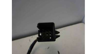 MANDO ELEVALUNAS DELANTERO DERECHO OPEL CORSA B  - M.716151 / MANDO ELEVALUNAS DELANTERO DERECHO