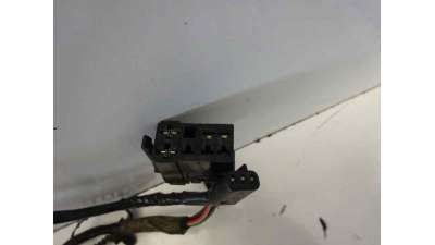 MANDO ELEVALUNAS DELANTERO DERECHO OPEL OMEGA B  - M.716692 / MANDO ELEVALUNAS DELANTERO DERECHO
