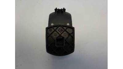 MANDO ELEVALUNAS DELANTERO DERECHO OPEL CORSA D  - M.727058 / 13189333RW