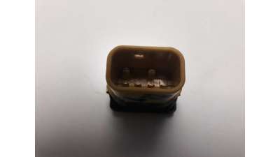 MANDO ELEVALUNAS DELANTERO DERECHO FORD FOCUS LIM.  - M.733138 / 6M2T14529DA