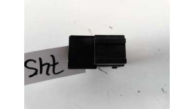 MANDO ELEVALUNAS DELANTERO DERECHO AUDI A3  - M.745022 / 8L0959855A