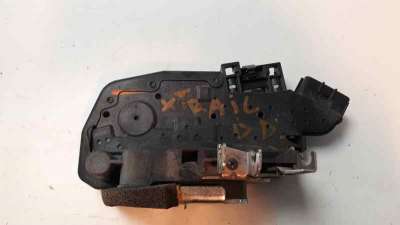CERRADURA PUERTA DELANTERA DERECHA NISSAN X-TRAIL  - M.752158 / 80500JG400